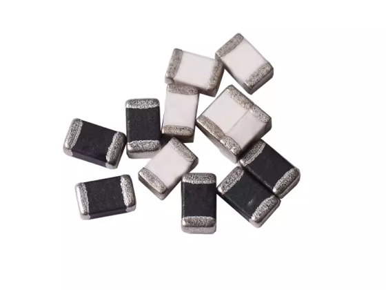 0805 0603 Inducteur monté sur patch 1uh/4,7uh/10/33/47/470/820nh/100uh/39/68/180/330