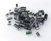 Direct-inserted aluminum electrolytic capacitor element