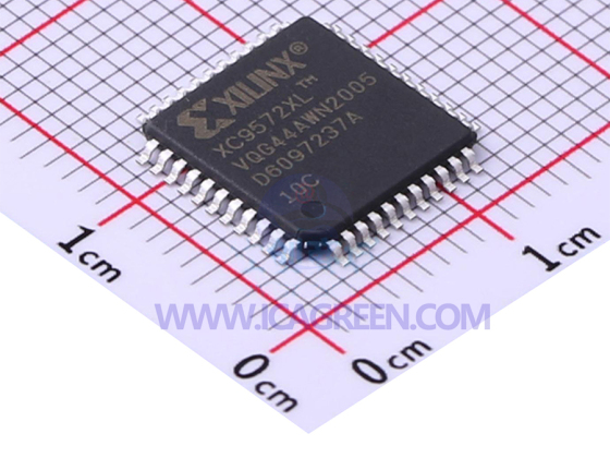 Dispositifs logiques programmables complexes XC9572XL-10VQG44C CPLD