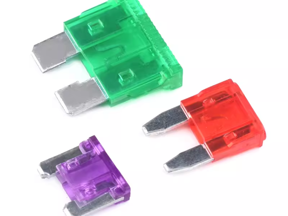 Fusible de coche/coche de seguro mini pequeño tamaño mediano 5A 10A 15A 20A 25A-40A