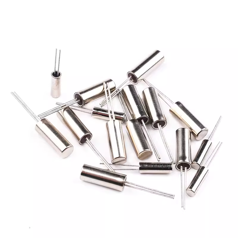 3x8mm cylindrical passive crystal 2x6 quartz crystal 32.768KHz directly inserted quartz crystal 32768K