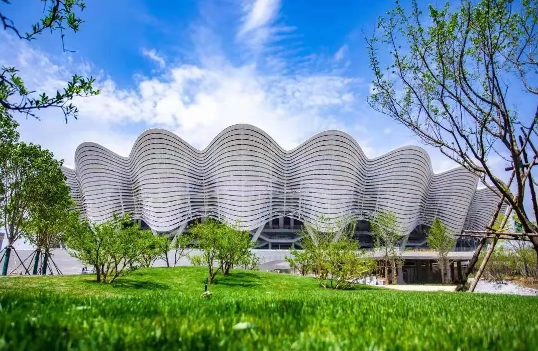 Phoenix aluminum shining Xi 'an Olympic Sports center