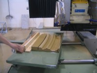 دستگاه شکل دهی پروفیل CNC