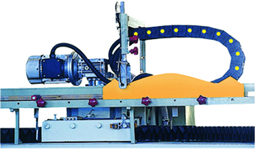 Máquina de linha CNC de três eixos
