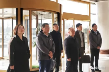 El gobierno escolar y las empresas 
