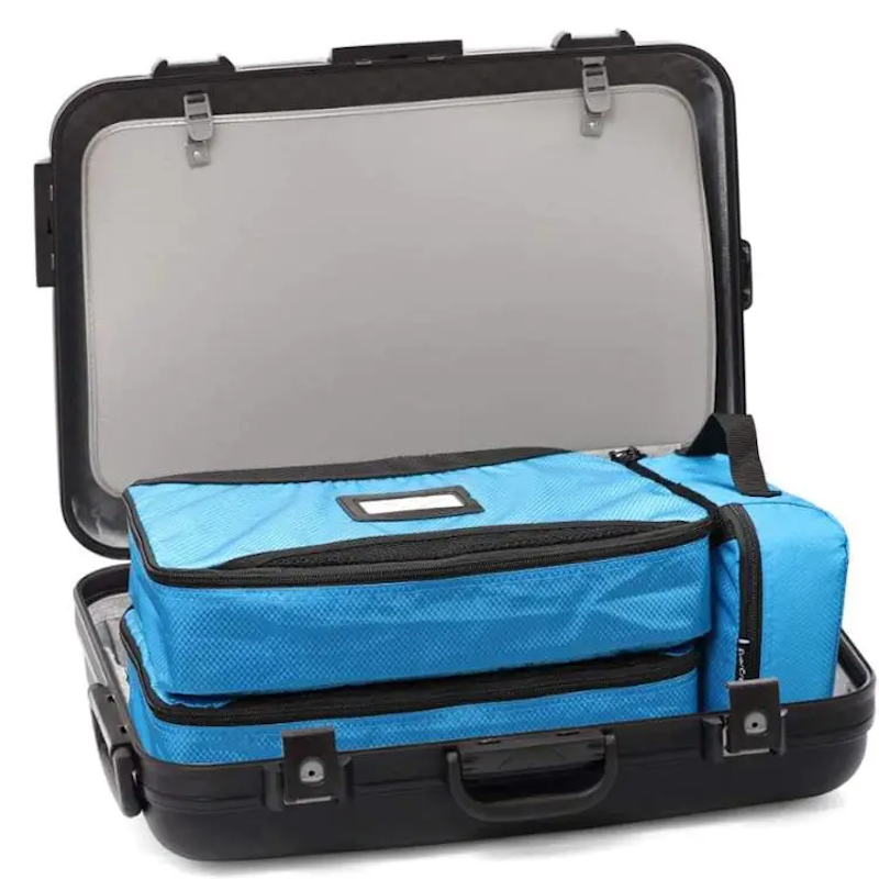 Comment utiliser les sacs de rangement cubiques à l'intérieur de ma valise ?