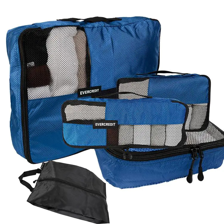 Comment les cubes de rangement s'adaptent-ils aux différentes tailles de bagages pour voyager sans effort ?