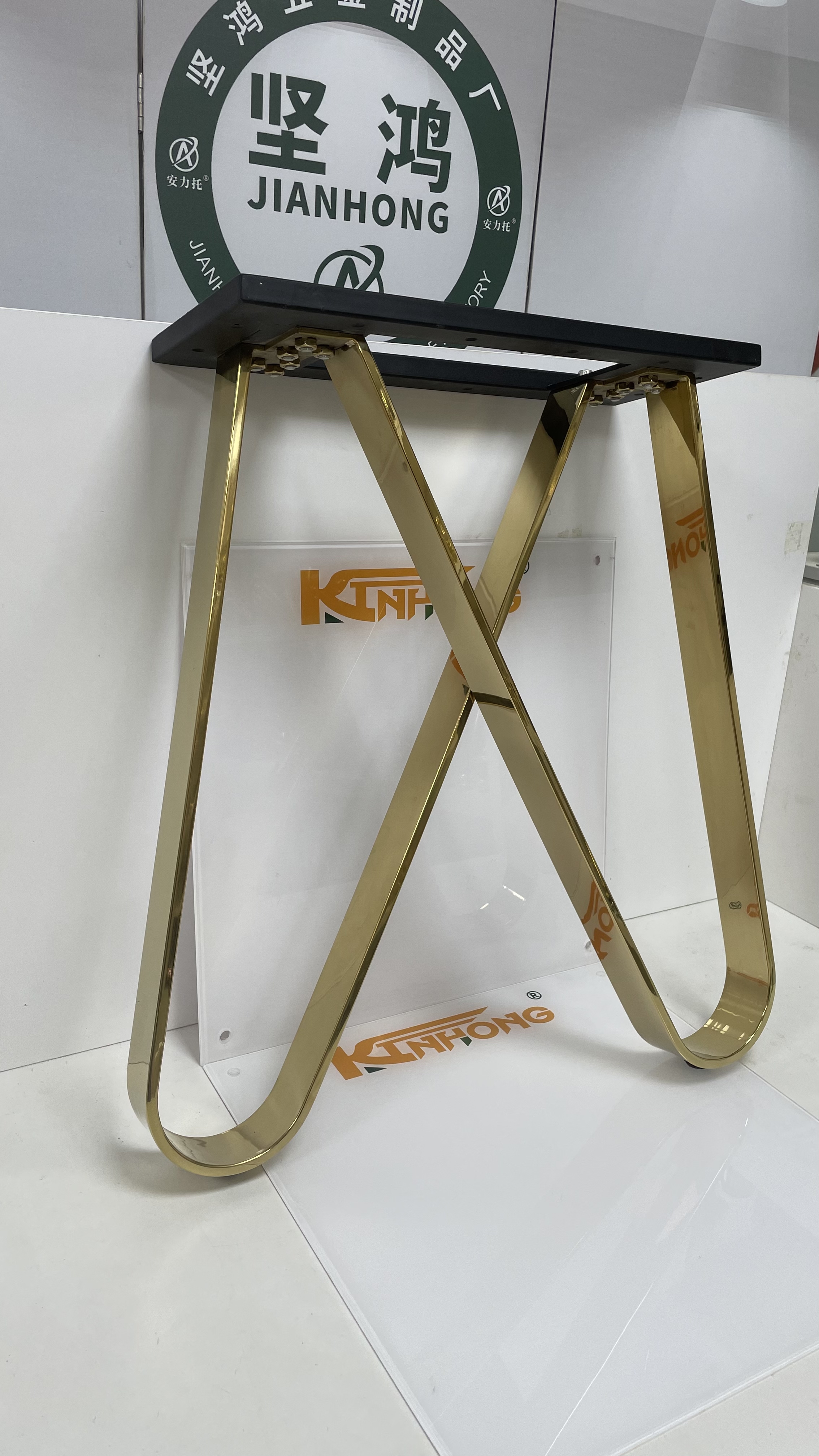 Metal Table Frame To Decorate Your Home.