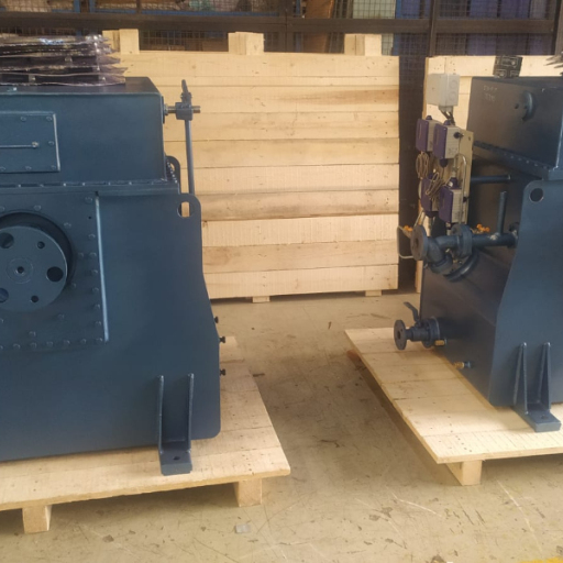 اقتران هيدروليكي متغير السرعة لمشروع ناقل الحزام باينهوا