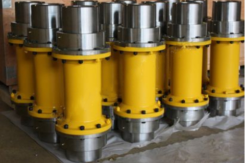 ความแม่นยำในการผลิตของข้อต่อเกียร์ด้วยตัวเว้นวรรคจะกำหนดค่าเสียงรบกวน