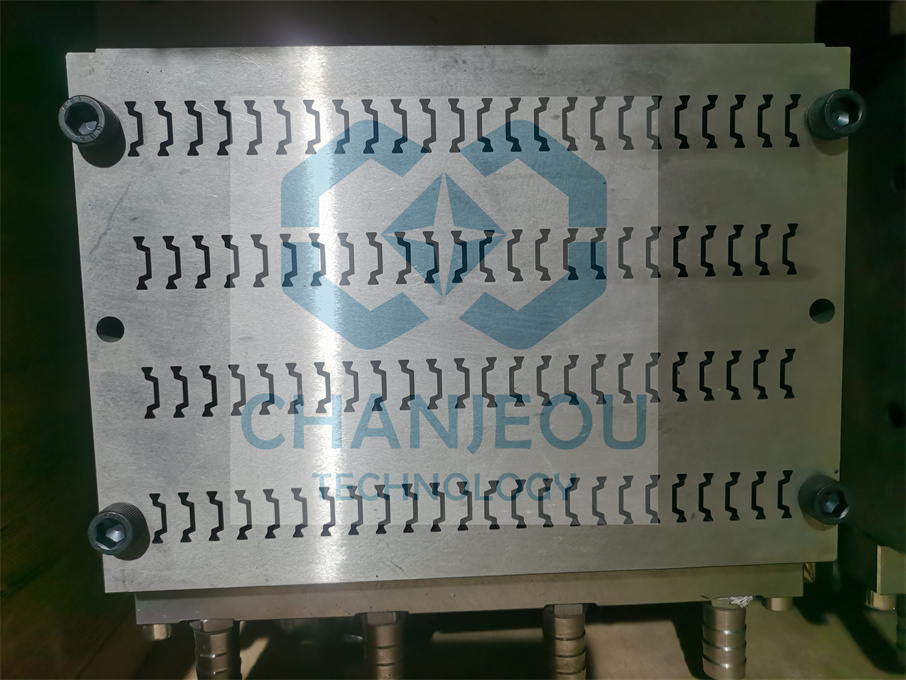 Acheter Extrudeuse à bande thermique PA66 GF25,Extrudeuse à bande thermique PA66 GF25 Prix,Extrudeuse à bande thermique PA66 GF25 Marques,Extrudeuse à bande thermique PA66 GF25 Fabricant,Extrudeuse à bande thermique PA66 GF25 Quotes,Extrudeuse à bande thermique PA66 GF25 Société,