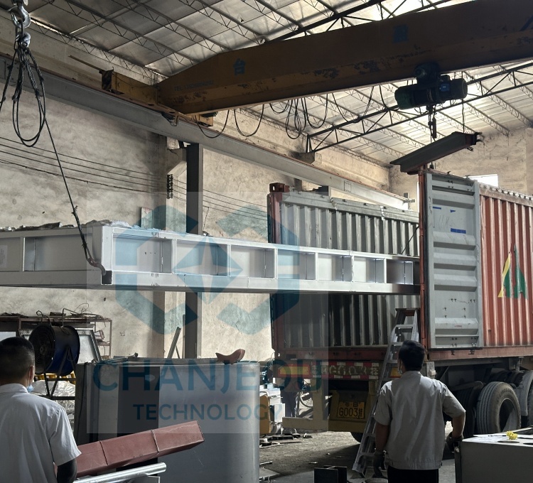 Aluminum furnace