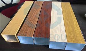 ¿Cómo hacer que los materiales de aluminio y las placas de aluminio tengan efecto de veta de madera?