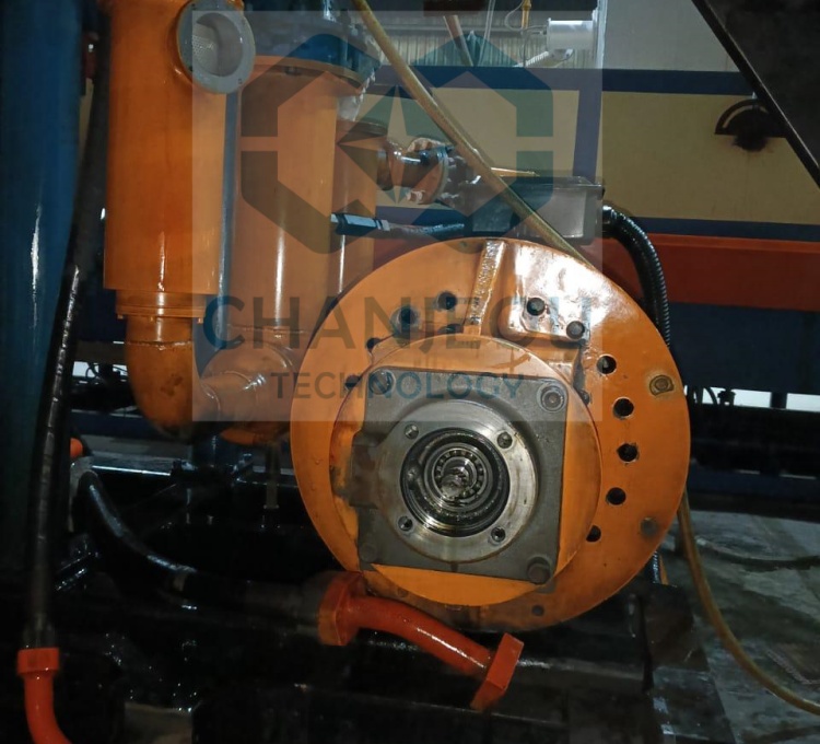 extrusion machine pump