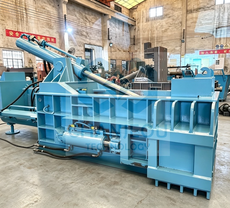 Side Pusher Discharge Type Metal Scrap Baler Machine