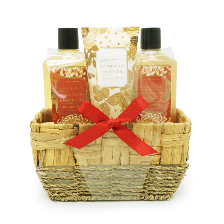Floral Story Sandalwood Bubble Bath Shower Gift Set