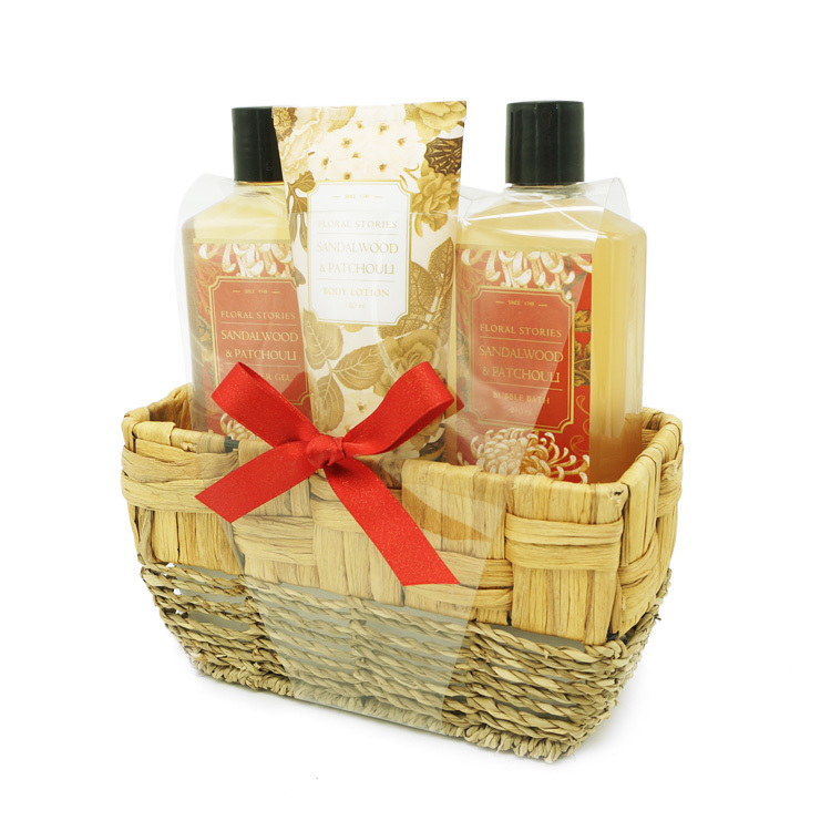 Floral Story Sandalwood Bubble Bath Shower Gift Set