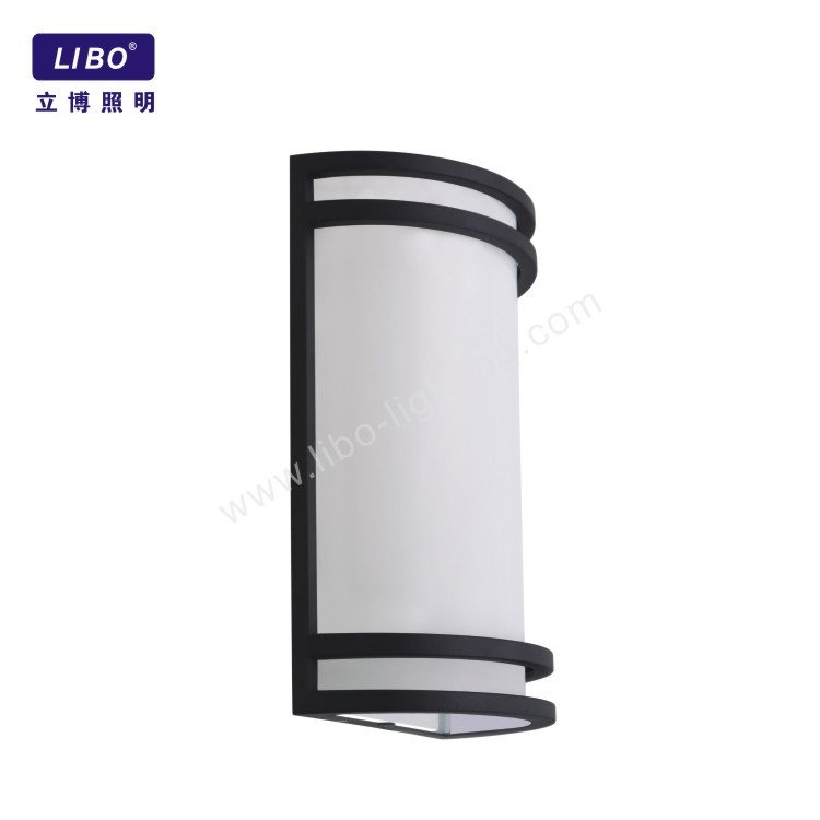 Outside Modern Garden Wall Sconce Lamp HO-22