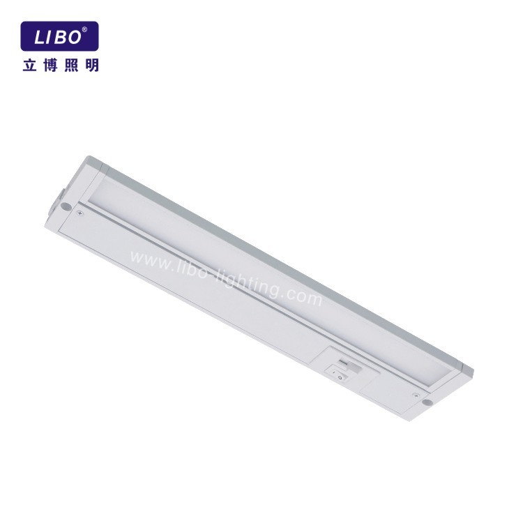 Moderní stmívatelné skříňové svítidlo UCL-54