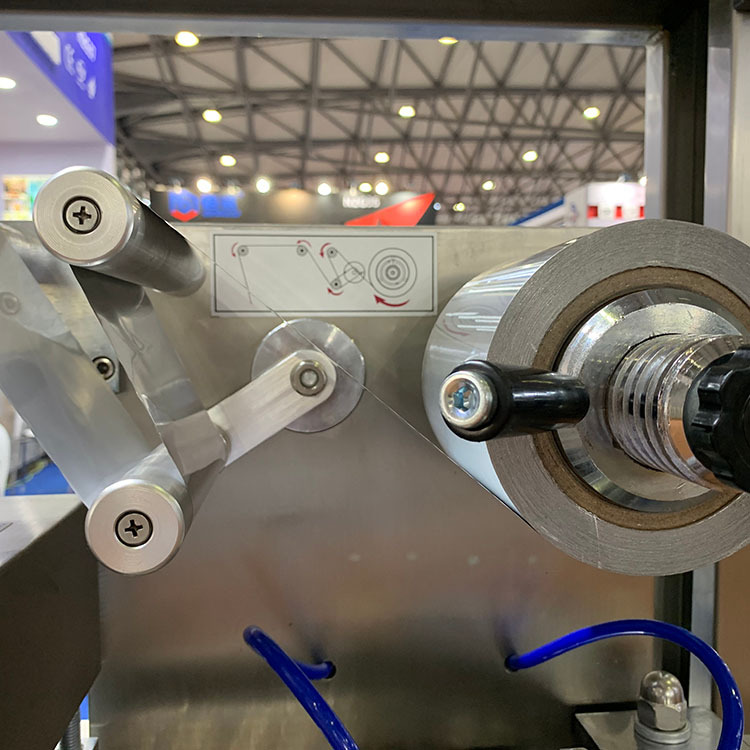 PTP Aluminum Plastic PVC Blister Packing Machine