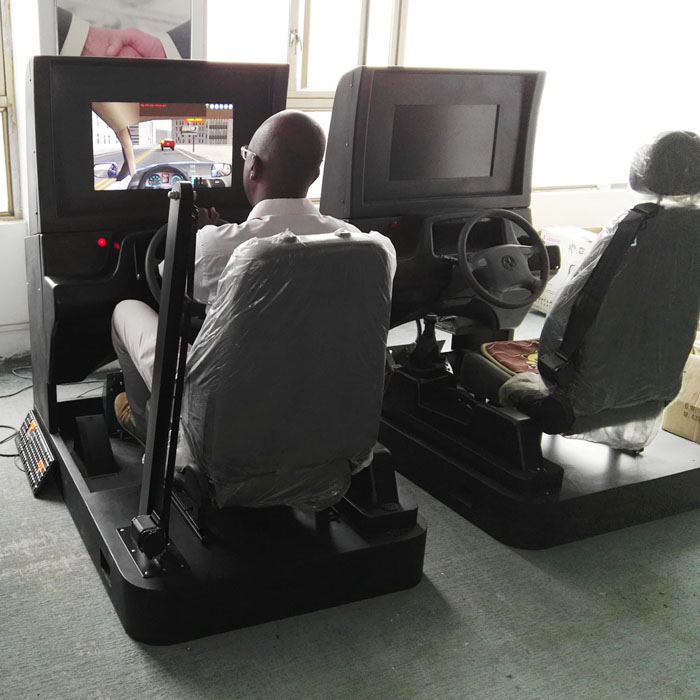 Advantages Of Car Driving Training Simulators In Driving School Teaching 