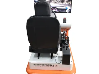 Simulator mobil roda gigi manual dan otomatis profesional