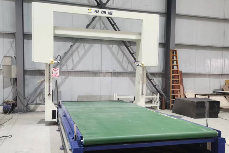 آلة قطع بلوك الرغوة عالية السرعة