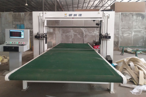 Станок для резки пенопластовых блоков Контур с ЧПУ с одним лезвием