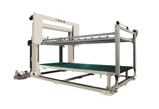 เครื่องตัดโฟมใบมีดต่อเนื่องแนวนอนที่มีประสิทธิภาพซีเอ็นซี