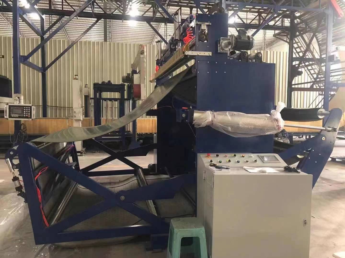Foam roll compression machine