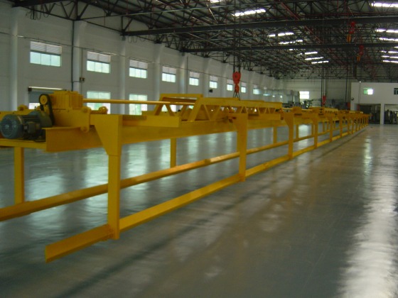 ปฏิวัติประสิทธิภาพในอุตสาหกรรมการผลิตฟองน้ำด้วยเครนบล็อคโฟม