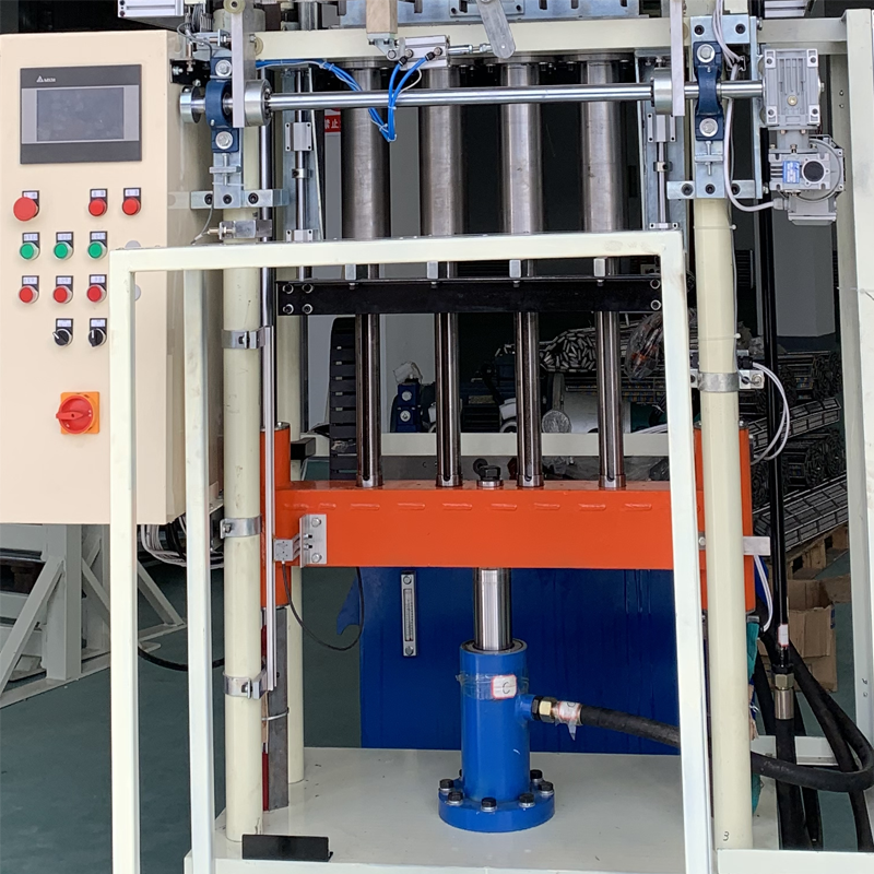 Mașină automată de fabricat lumânări cu pilon