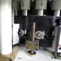 Mașină automată de fabricat lumânări cu pilon