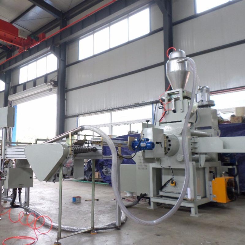 Machine automatique d'extrudeuse de bougie