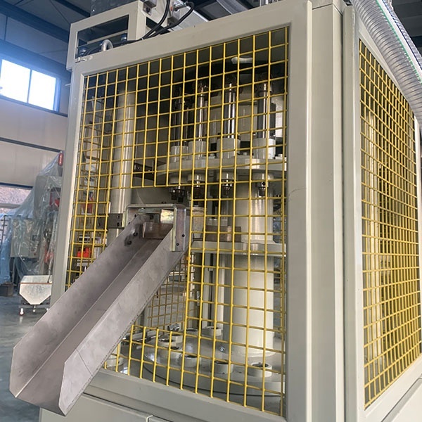 Linie de producție automată de lumânări tip pastilă