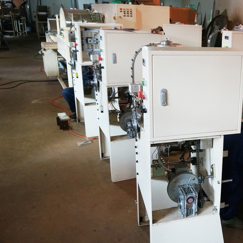 Puissance pneumatique de machine de découpe de mèche de bougie