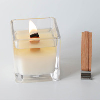 Fitil de lumanare din lemn