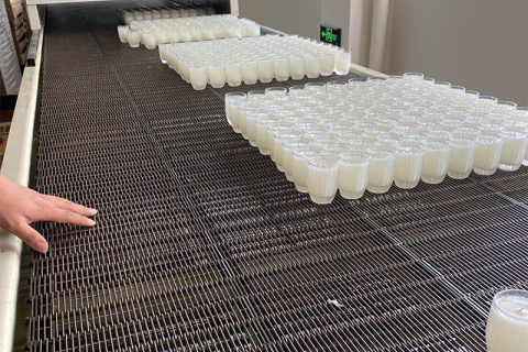 Mașină de fabricat lumânări: inovație și comoditate aduse fabricilor de fabricare a lumânărilor