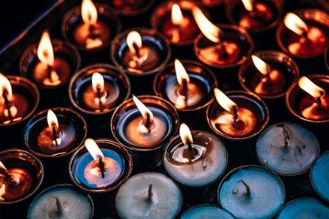 Mașinile pentru lumânări aduc moduri de producție mai flexibile fabricilor de fabricare a lumânărilor