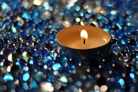 Mașină cu lumânări: de la tradiție la modernitate