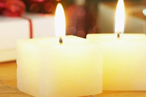 Istoria dezvoltării lumânărilor