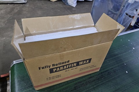 Ceară de parafină complet rafinată