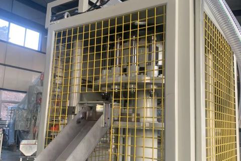 Despre mașina automată de lumânări