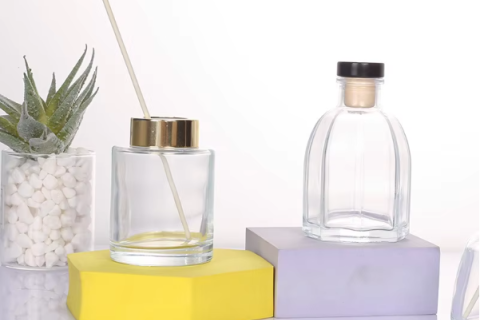 Măiestrie și inovații tehnologice în sticlele de sticlă pentru aromaterapie