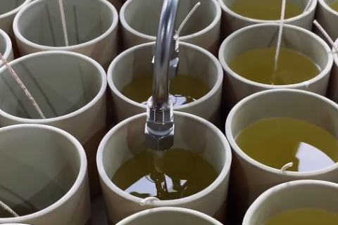 Mesin Pengisian Lilin: Pengubah Permainan untuk Pengeluaran Lilin Beraroma Berskala Kecil