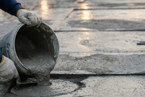 Why Road Repair Fails Under Heavy Traffic and How Magnesium Phosphate Cement Extends Service Life Significantly