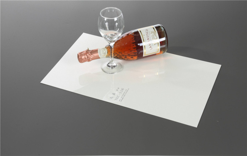 Weißes, 1 mm dickes, hochglänzendes, dekoratives GAG-Laminat für den Innenbereich