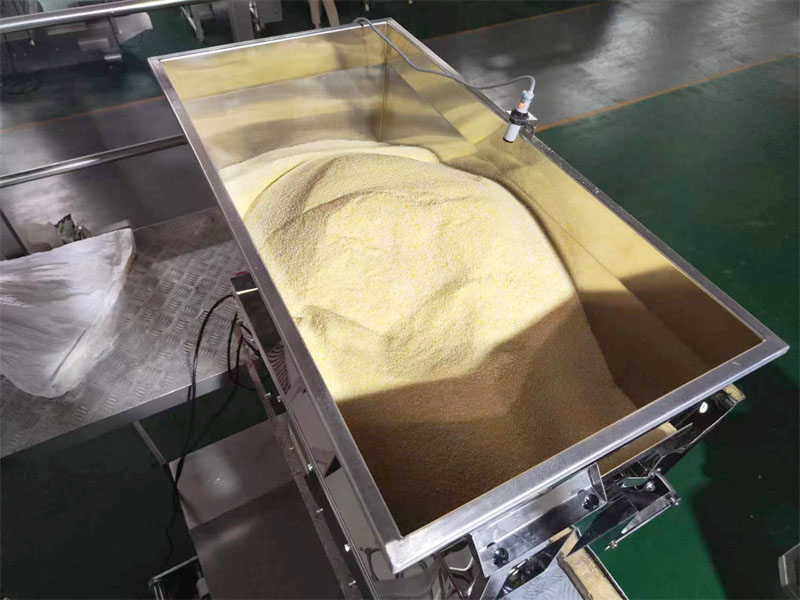 Linear Weigher 1kg Beans Sugar Packing Machine