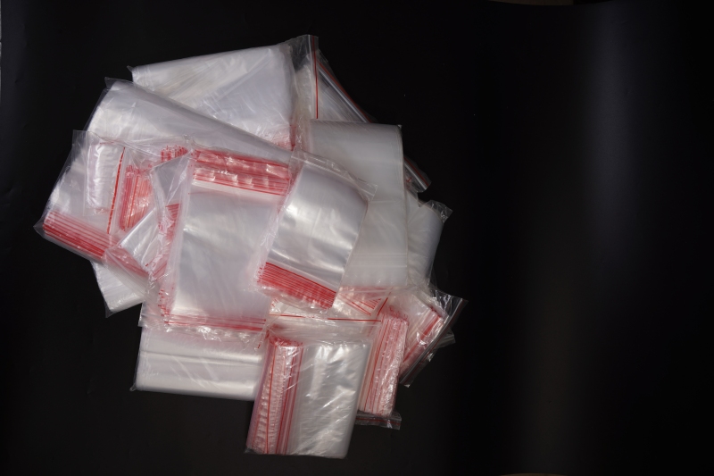 صناعة المجوهرات الدوائية وأكياس التغليف المختومة