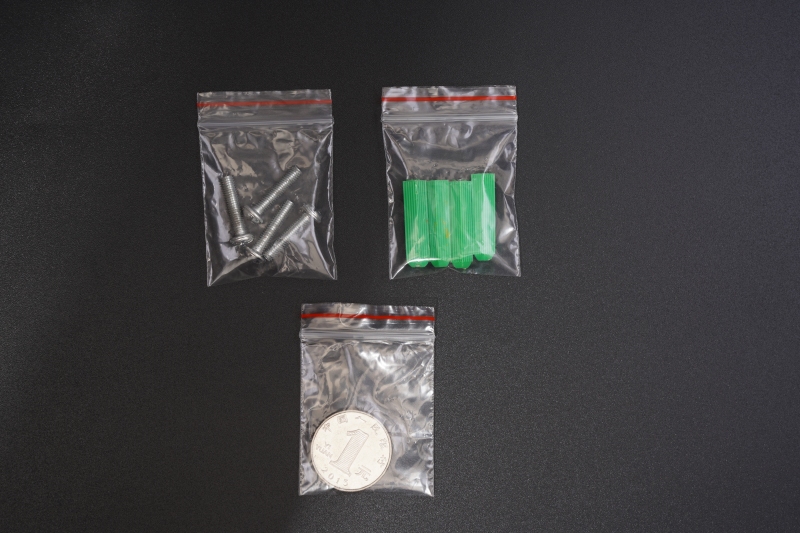 T Shirt Frosted Transparent Zipper Lock Packaging Bags